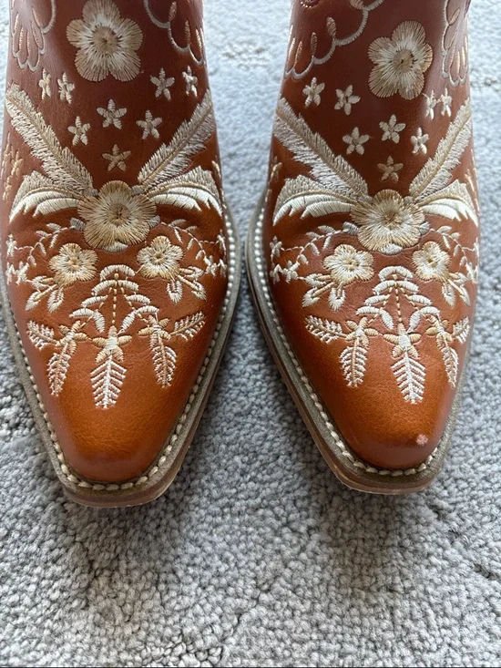 Mi.Im Los Angelos Embroidered Brown Western Ankle Boots - Picture 4 of 4